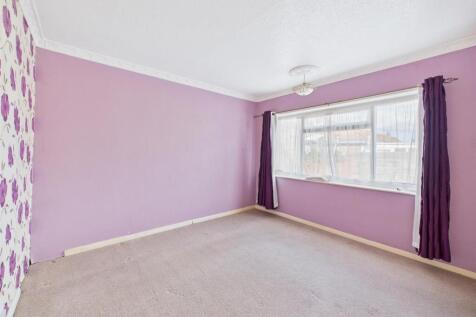 Bedroom: