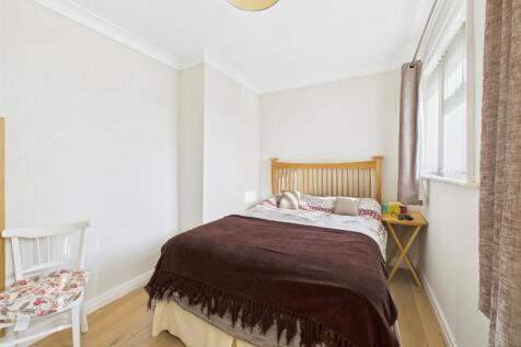 Bedroom: