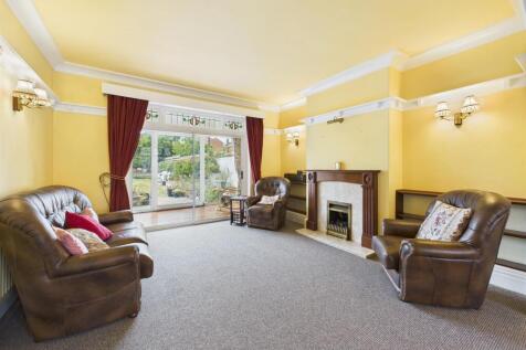 Lounge: