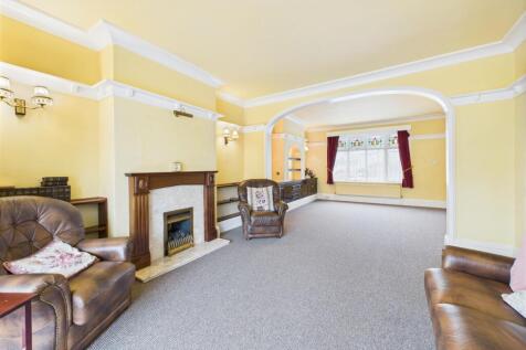 Lounge: