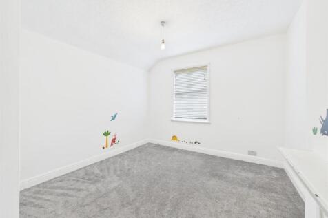 Bedroom: