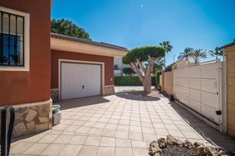 Property Image 38