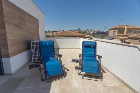 Property Image 100