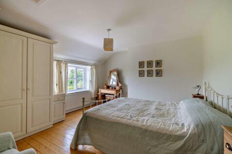 Bedroom (2)