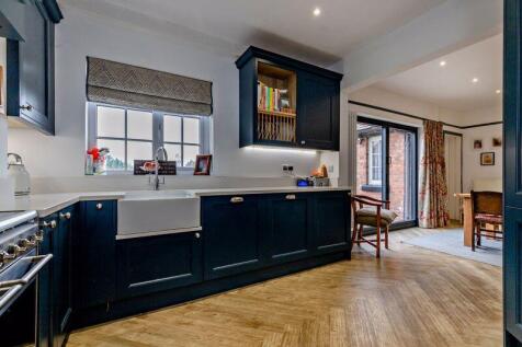 Open Plan Kitchen Dining Room