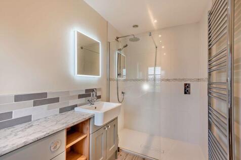 Ensuite Shower Room