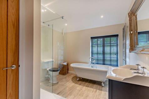 Bathroom (2)