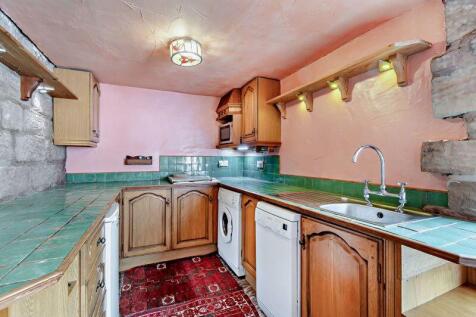 Kitchen Alternate Angle