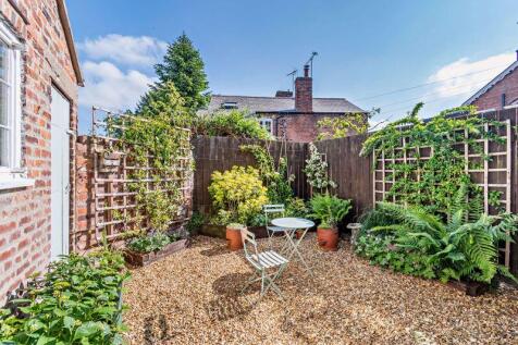 Outdoor Seating Area