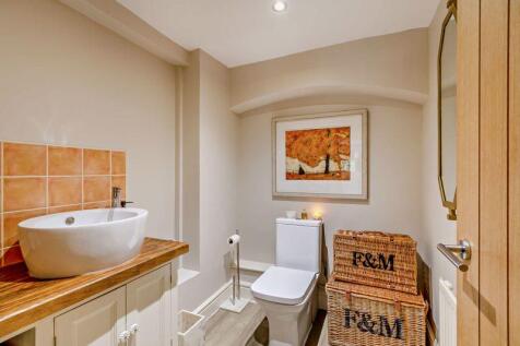 Downstairs Cloakroom
