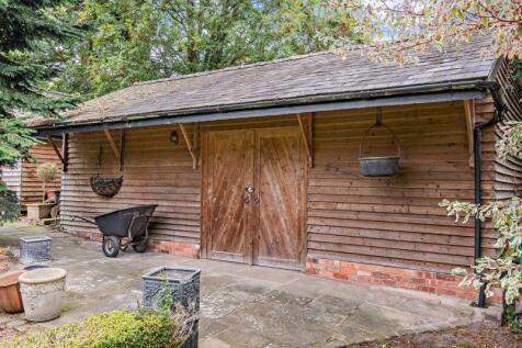 Workshop/Implement Store