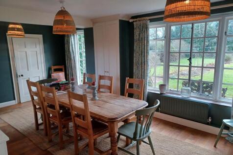 Breakfast room