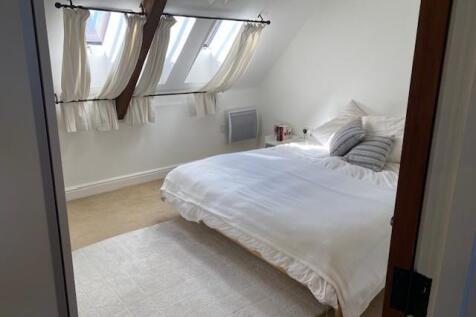 master bedroom.jpg