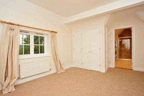 8193645-interior08v2-800-web.jpg