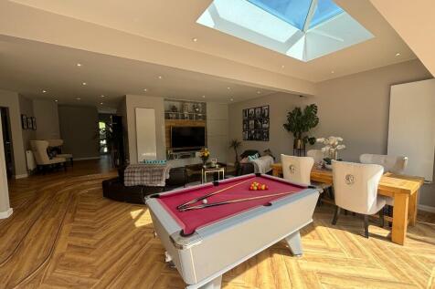 Open Plan Living 