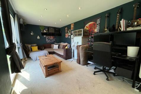 Studio 