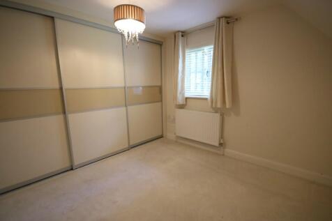 2 Double Bedrooms 