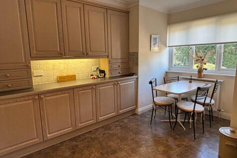 Kitchen/Breakfast Rm