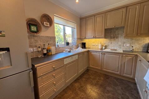 Kitchen/Breakfast Rm