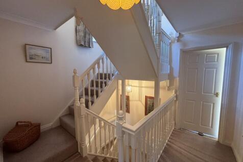 1st Floor Landing 