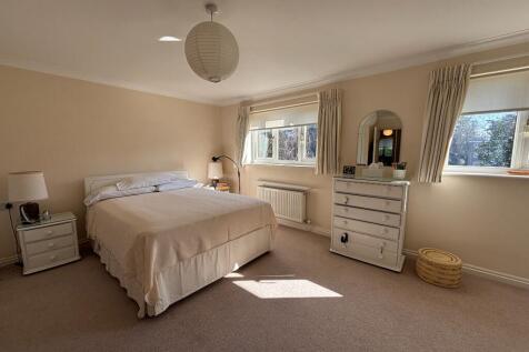 Guest Bedroom 2nd FL