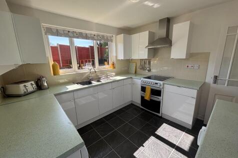 Rear Facing Kitchen