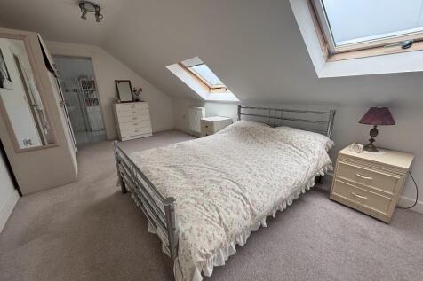 Guest Bed 2