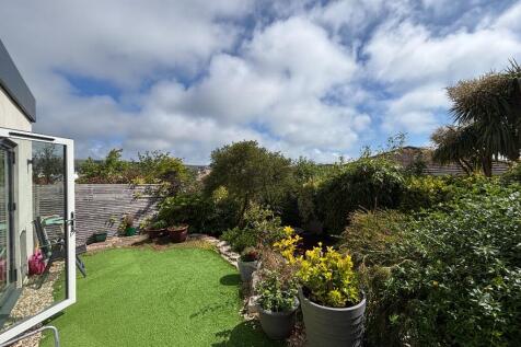 Rear Gardens 