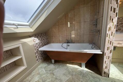 Master En-Suite