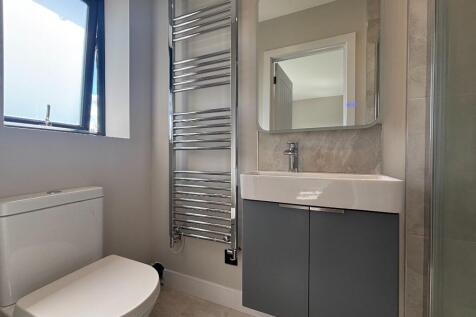 En-Suite Shower 