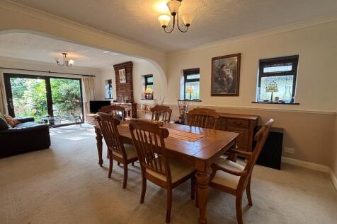 Lounge/Diner