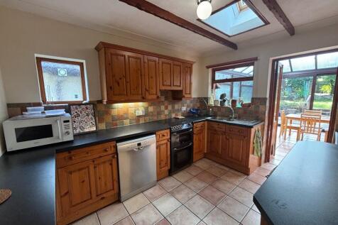 Rear Facing Kitchen 