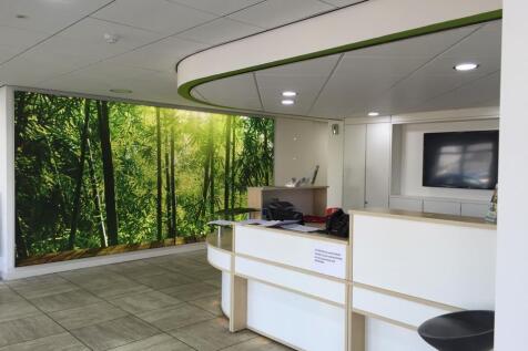 MAIN RECEPTION