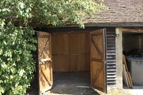 Storage shed