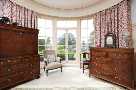 Bay Window
