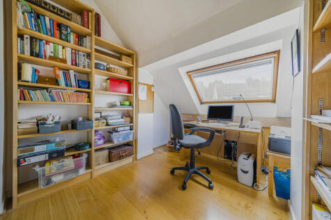 Bedroom 4/Study
