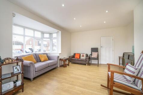 Lounge / Dining Room