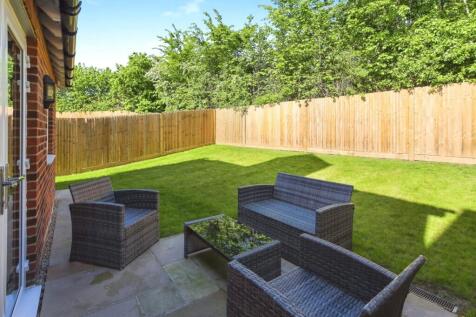Garden (Home Eight)