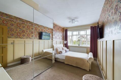 Ground Floor Bedroom