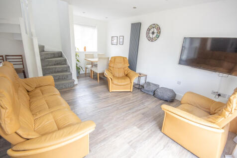 Open Plan Living/Dining/Kitchen