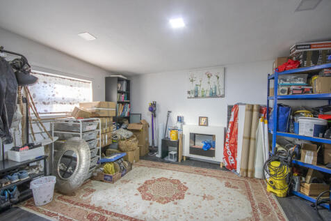 Former Garage/Store