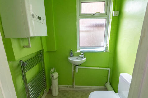 Cloakroom/WC