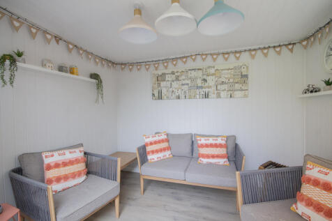 Summer house