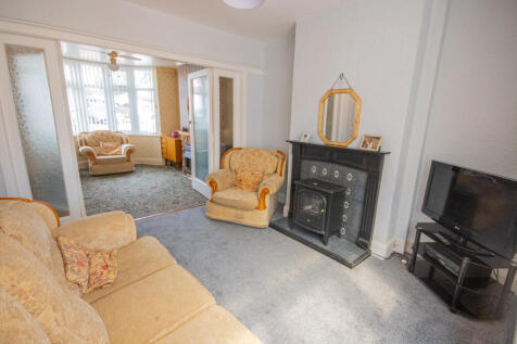 Dining/Sitting Room