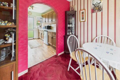 Dining Through to Kitchen