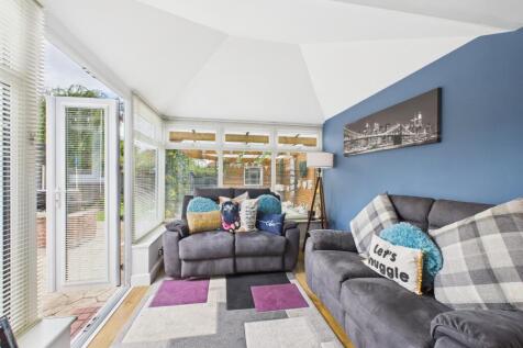 Living / Dining Room