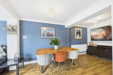 Living / Dining Room