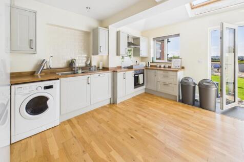 Living/Dining Kitchen