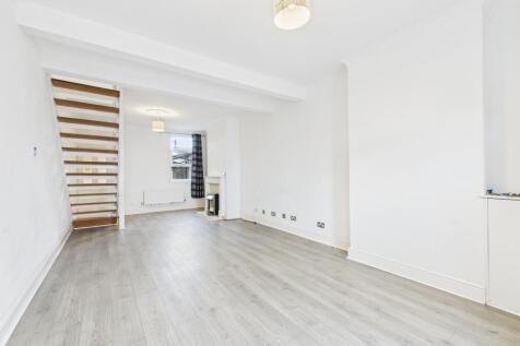 Through Living /Dining Room