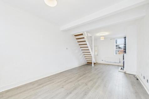 Through Living /Dining Room